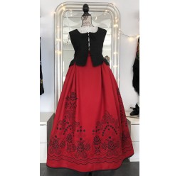 Modelo Rosas y Margaritas - corte para falda bordada
